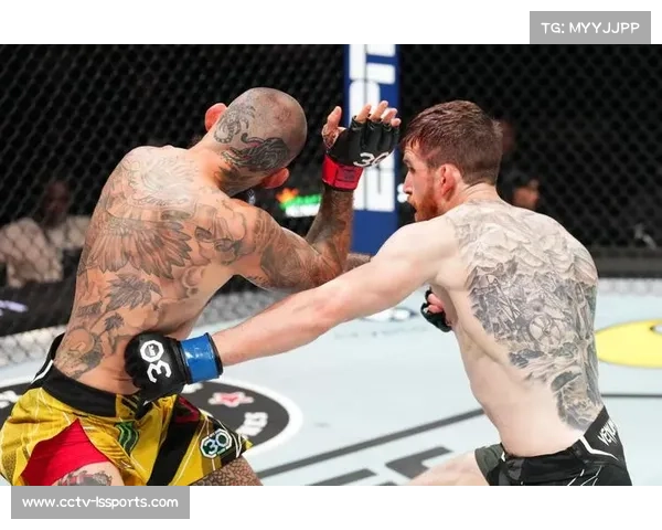 梅拉布发布会言语挑衅桑德哈根，雏量级对决场外先升温